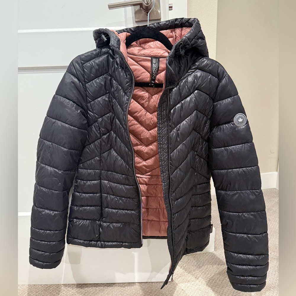 Noize Puffer Outerwear